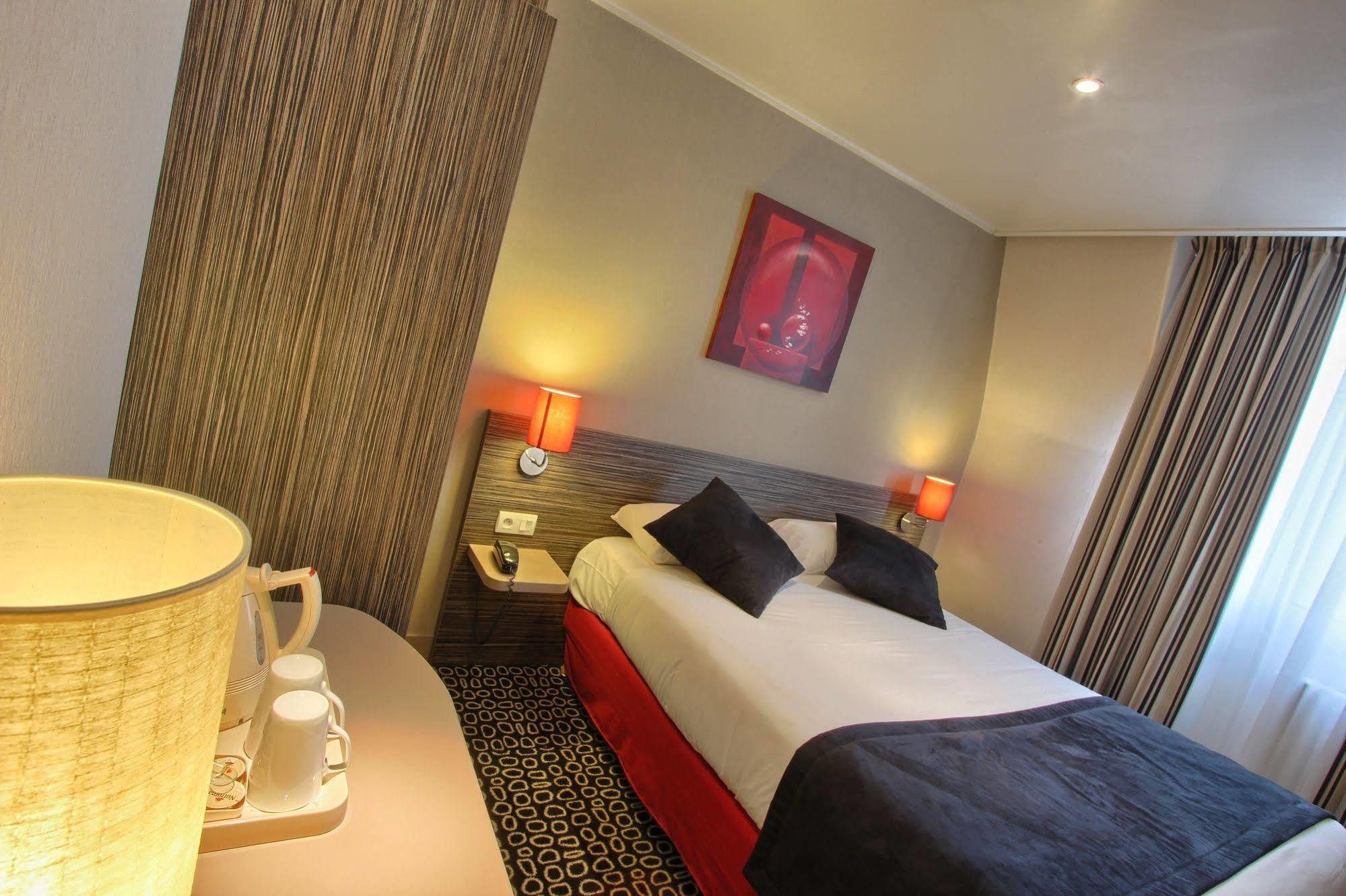 Timhotel Odessa Montparnasse Paris Exterior photo